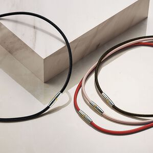 「＜ファイテン＞ＲＡＫＵＷＡ磁気チタンネックレス　メタルトップ（その他美容・健康機器）」｜詳細画像