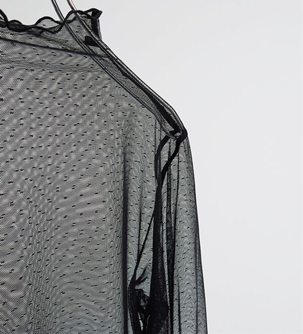 BELLUNA（ベルーナ）の「【低身長さん向け】ドット柄チュールインナー（カットソー）」｜詳細画像