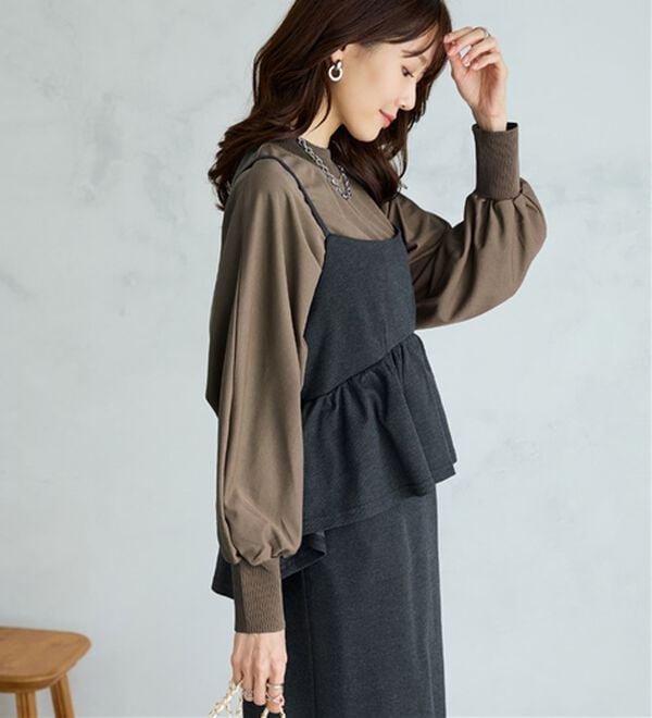 BELLUNA（ベルーナ）の「Ｔシャツ感覚なのにきちんとブラウス見え！カットジョーゼットプルオーバー（ブラウス）」｜詳細画像