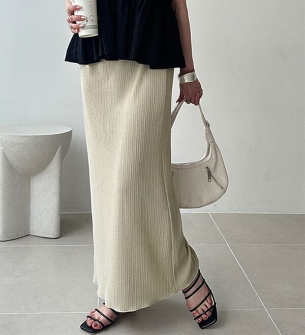 GeeRA（ジーラ）の「セルフカット美脚魅せタイトスカート（ロングスカート）」｜ベージュ