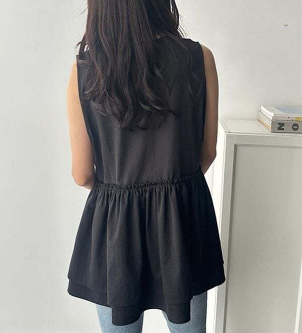 GeeRA（ジーラ）の「ダブルジップティアードベスト（ベスト）」｜詳細画像