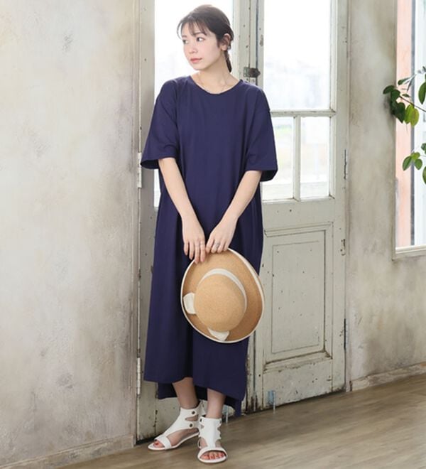 A HAPPY MARILYN（アハッピーマリリン）の「【Ｌ～１０Ｌ】選べる２丈！綿１００％ストンと楽ちん！着心地さらりゆるＴワンピース＆チュニック（チュニック）」｜詳細画像