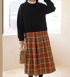 Viola e Viola（ヴィオラ エ ヴィオラ）の「楽ちんコーデドッキングワンピ（ドッキングワンピース）」｜ブラックオレンジ系