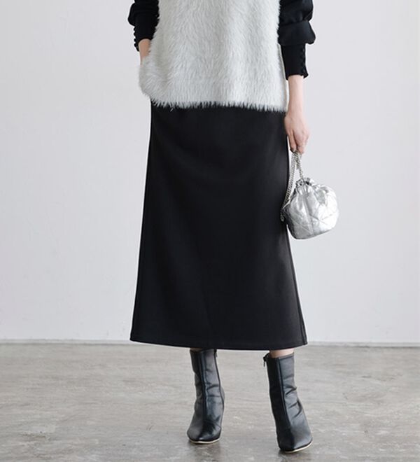 Pierrot（ピエロ）の「丈と柄が選べるカシミヤタッチＩラインスカート（ロングスカート）」｜ブラック