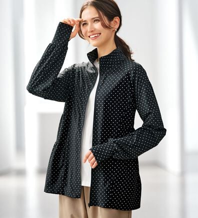 BELLUNA（ベルーナ）の「ティアードデザインラッシュガードＵＶ対策ジャケット（パーカー）」