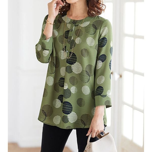 BELLUNA（ベルーナ）の「ナチュラル柄プリントブラウス（ブラウス）」｜詳細画像