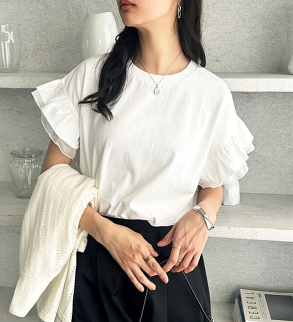 GeeRA（ジーラ）の「接触冷感袖フリルカットソー（カットソー）」｜詳細画像