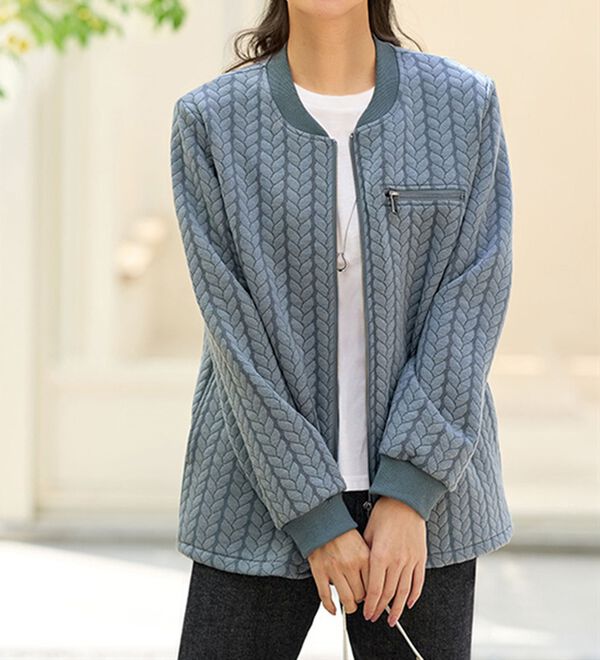 BELLUNA（ベルーナ）の「やわらかふくれジャカードショートブルゾン（ブルゾン）」｜詳細画像