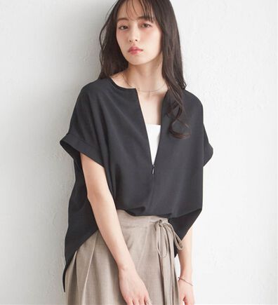 RANAN（ラナン）の「【着痩せ】ひんやり&汗シミ防止前後2WAYハーフジップブラウス（ブラウス）」