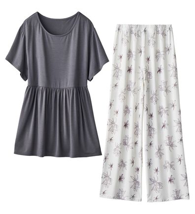 YU'NOW（ユナウ）の「【上下２点セット】レーヨンブレンドペプラムパジャマセット（パジャマ・ルームウェア）」