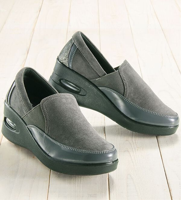 BELLUNA（ベルーナ）の「サイドゴアエアソールシューズ（スリッポン）」｜詳細画像