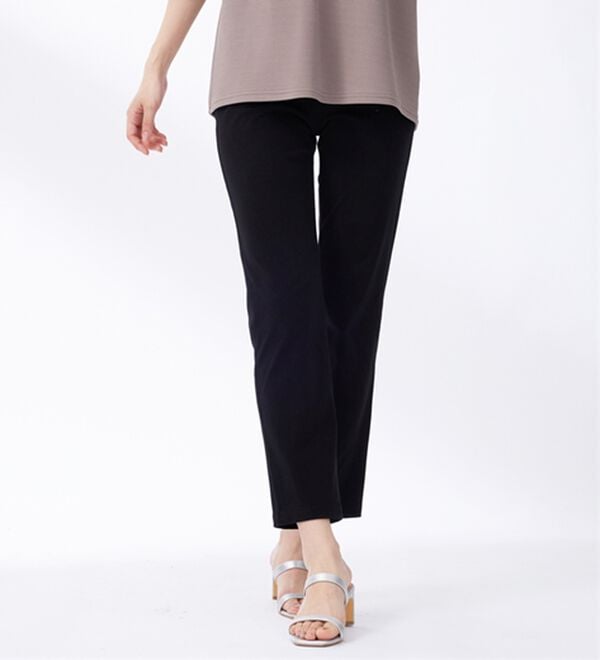 BELLUNA（ベルーナ）の「グーンと伸びる！ひんやりフローズンパンツ（フルレングスパンツ）」｜詳細画像