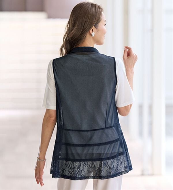 BELLUNA（ベルーナ）の「＜涼やかにきちんと！＞ラッセルレース切替チュール素材ベスト（ベスト）」｜詳細画像