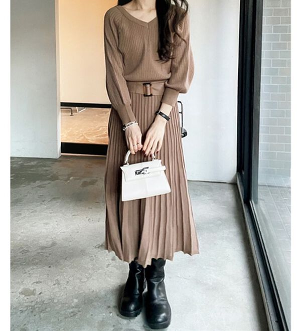 GeeRA（ジーラ）の「前後２ＷＡＹプリーツニットワンピース（ニットワンピース）」｜詳細画像