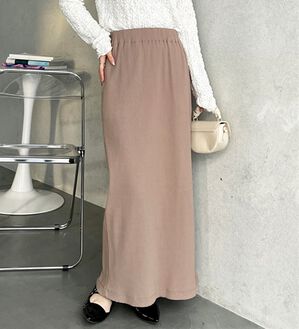 GeeRA（ジーラ）の「【着回し力◎】楽ちんすっきり見え！リブロングスカート（ロングスカート）」｜グレージュ