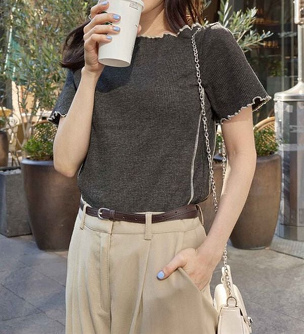 CHAN ME（チャンミ）の「配色ボートネックメロートップス（Tシャツ）」｜チャコール