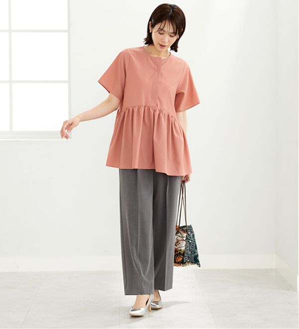 BELLUNA（ベルーナ）の「さらっと軽やか！ペプラムチュニック（チュニック）」｜詳細画像