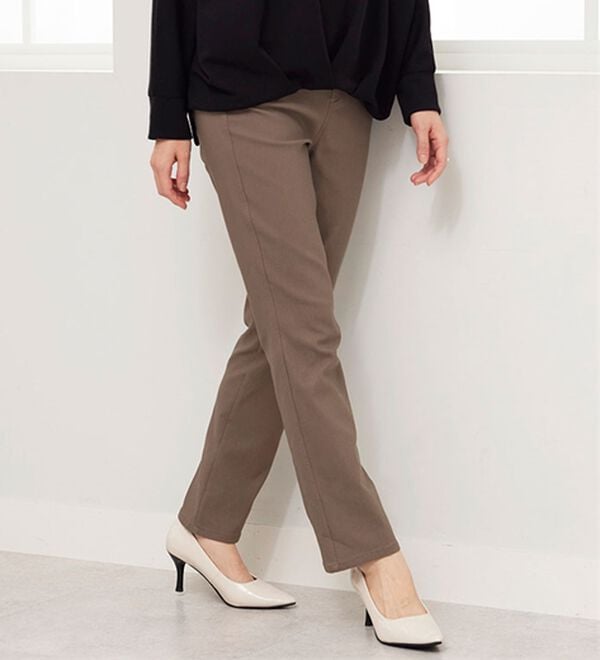 BELLUNA（ベルーナ）の「裏起毛ツイル素材ストレッチパンツ（フルレングスパンツ）」｜詳細画像