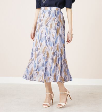 BELLUNA（ベルーナ）の「シフォン素材プリント使いスカート（ロングスカート）」