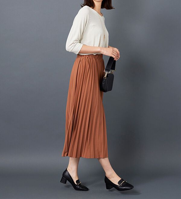 BELLUNA（ベルーナ）の「ラメ調ドルマンプルオーバー（カットソー）」｜詳細画像