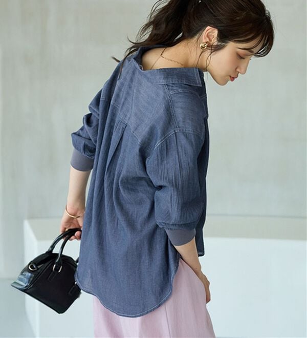 BELLUNA（ベルーナ）の「柔らかシアーデニム素材シャツチュニック（チュニック）」｜詳細画像