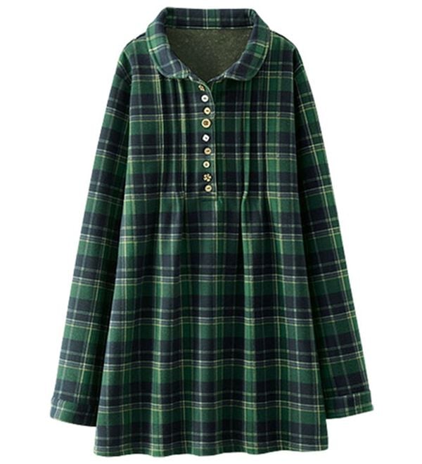 BELLUNA（ベルーナ）の「パチパチしにくい！裏ファー素材オーバーブラウス（ブラウス）」｜ネイビー／グリーン