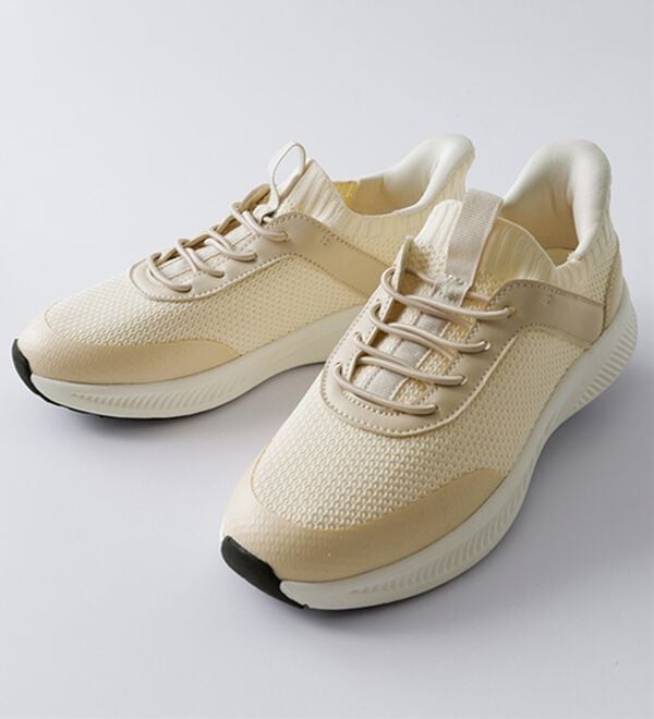 BELLUNA（ベルーナ）の「＜Ｓｏｉｔｔｏ　Ｍｅ＞洗えるニットスニーカー（スニーカー）」｜ベージュ