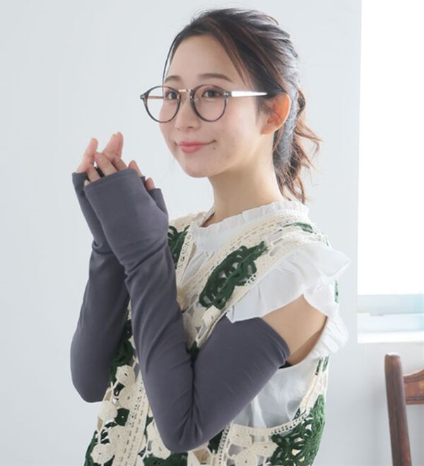 A HAPPY MARILYN（アハッピーマリリン）の「【Ｍ～８Ｌ】【接触冷感・吸水速乾】日差しから守るアームカバー（その他ファッション小物）」｜スミクロ