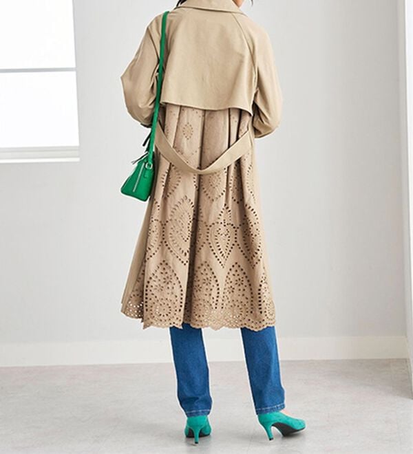 BELLUNA（ベルーナ）の「バックレースデザイン華やぎトレンチコート（ロングコート）」｜詳細画像