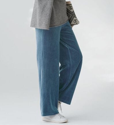 BELLUNA（ベルーナ）の「綺麗見えベロアワイドパンツ（フルレングスパンツ）」