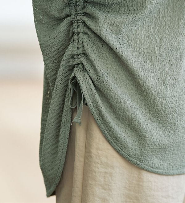 BELLUNA（ベルーナ）の「程よい透け感！メッシュ素材ドロスト使いチュニック（チュニック）」｜詳細画像