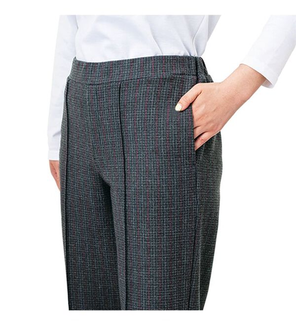 VINNO（ヴィノ）の「＜日本製＞尾州生地・ふんわりタッチワイドパンツ（ワイドパンツ・ガウチョ）」｜詳細画像