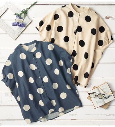 BELLUNA（ベルーナ）の「コットンリネンドットプリントゆるブラウス（ブラウス）」