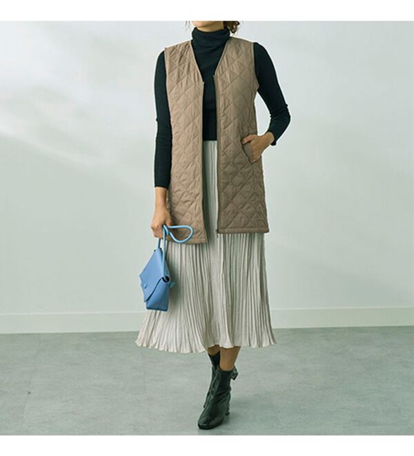 BELLUNA（ベルーナ）の「【マジ軽ウォーム】蓄熱保温キルトロングベスト（ポーチ付）（ベスト）」｜詳細画像