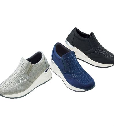 BELLUNA（ベルーナ）の「４Ｅビジュー使い厚底スニーカー（スニーカー）」