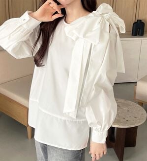 GeeRA（ジーラ）の「【YOUING.】ショルダーリボンブラウス（ブラウス）」｜詳細画像