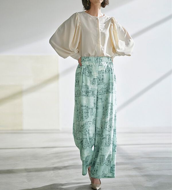 RANAN（ラナン）の「スカーフプリントセミワイドパンツ（フルレングスパンツ）」｜詳細画像