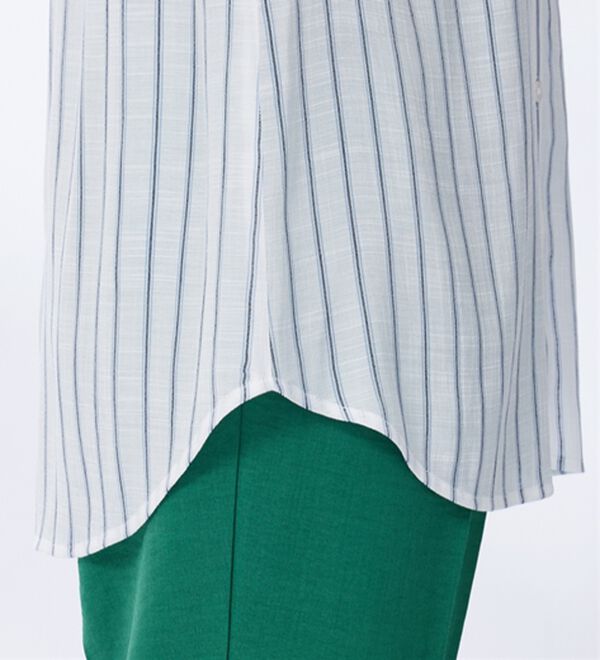 BELLUNA（ベルーナ）の「スラブ素材スキッパーデザインシャツチュニック（チュニック）」｜詳細画像