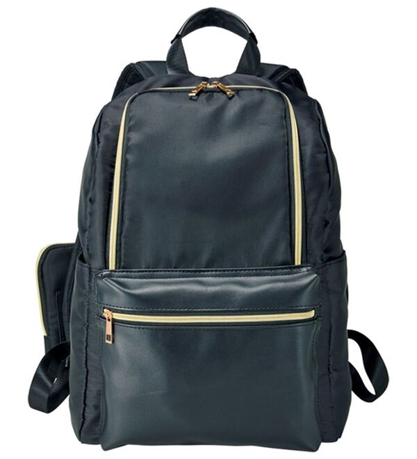 BELLUNA（ベルーナ）の「スマホがすぐ取れる便利ポーチ付リュック（リュック）」｜詳細画像