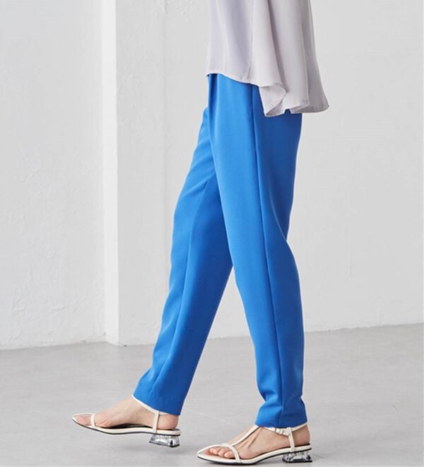 RANAN（ラナン）の「【選べる股下】美脚シルエットタックパンツ（股下６１・６５ｃｍ）（フルレングスパンツ）」｜詳細画像