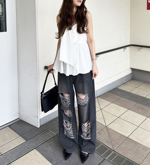 GeeRA（ジーラ）の「オリジナルパットダメージワイドデニム（ワイドパンツ・ガウチョ）」｜詳細画像