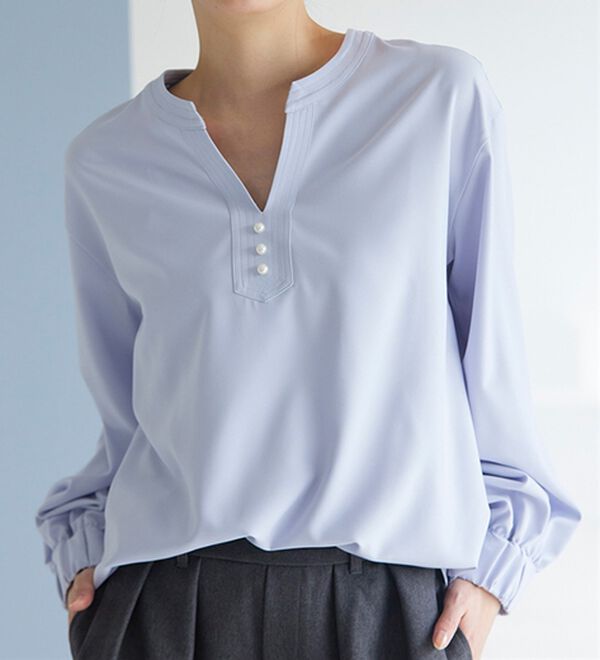 RANAN（ラナン）の「3つの機能付！パール調ボタン付スキッパーブラウス（ブラウス）」｜詳細画像