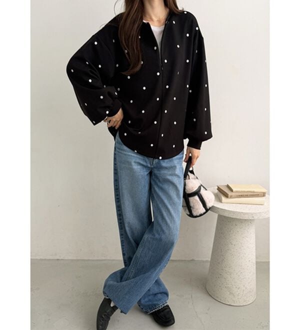 GeeRA（ジーラ）の「ドット刺繍ハーフジップダンボールトップス（カットソー）」｜詳細画像