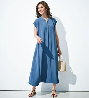 BELLUNA（ベルーナ）の「お手入れ楽々ビンテージ調素材ワンピース（その他ワンピース）」｜ブルー