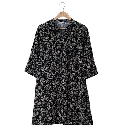 BELLUNA（ベルーナ）の「レーヨンプリントギャザー使いワンピース（その他ワンピース）」