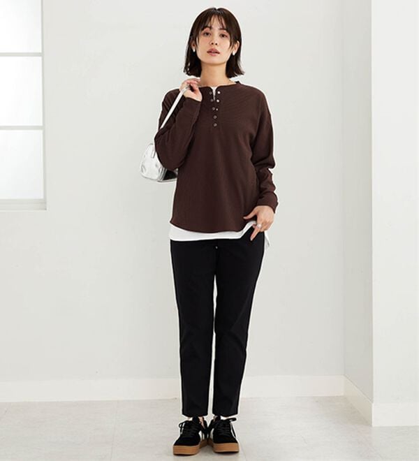 BELLUNA（ベルーナ）の「チノ見えストレッチ素材テーパードパンツ（テーパードパンツ）」｜詳細画像