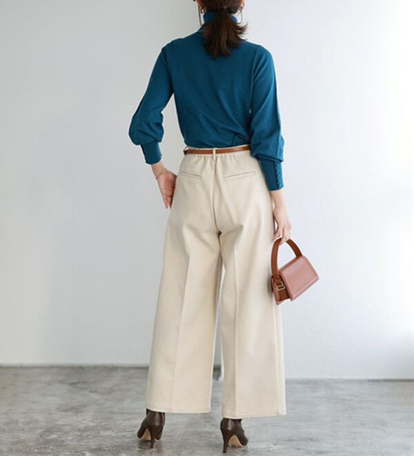 Pierrot（ピエロ）の「カット起毛ピンタックワイドパンツ（ワイドパンツ・ガウチョ）」｜詳細画像