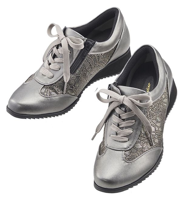 ルフラン（ルフラン）の「ほっそり見え！５Ｅ花柄型押しウォーキングシューズ（スニーカー）」｜ブロンズ