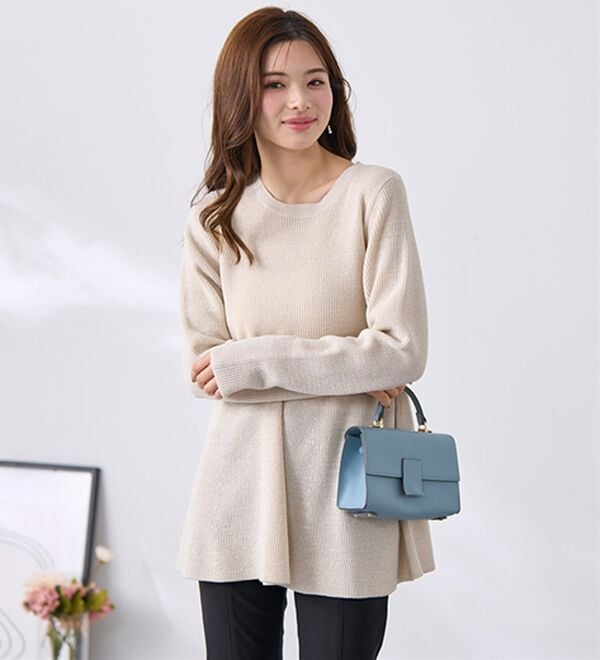 BELLUNA（ベルーナ）の「ラメ入りあぜ編フレアーニットチュニック（ニット・セーター）」｜詳細画像