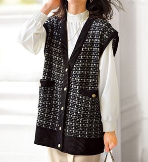 BELLUNA（ベルーナ）の「ツイード調ニット素材Ｖネックデザインジレ（ジレ）」｜詳細画像